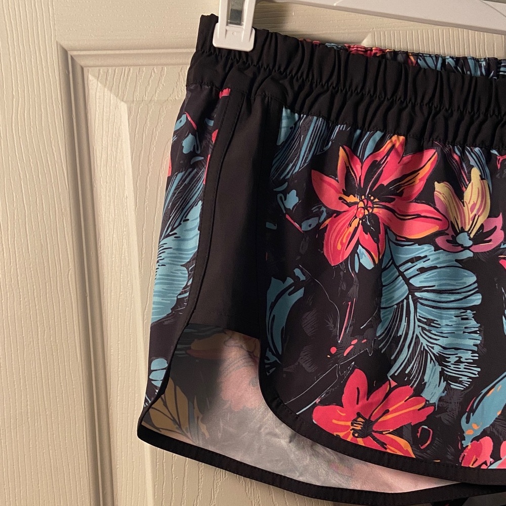 Burnside Multicolor Tropical Patterned Surf Shorts NWT size M - Picture 10 of 13